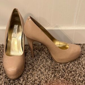 Simply Vera Vera Wang Nude Blush Platform Pumps